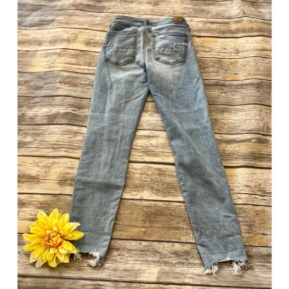 AMERICAN EAGLE HIGH RISE JEANS - Picture 4 of 8